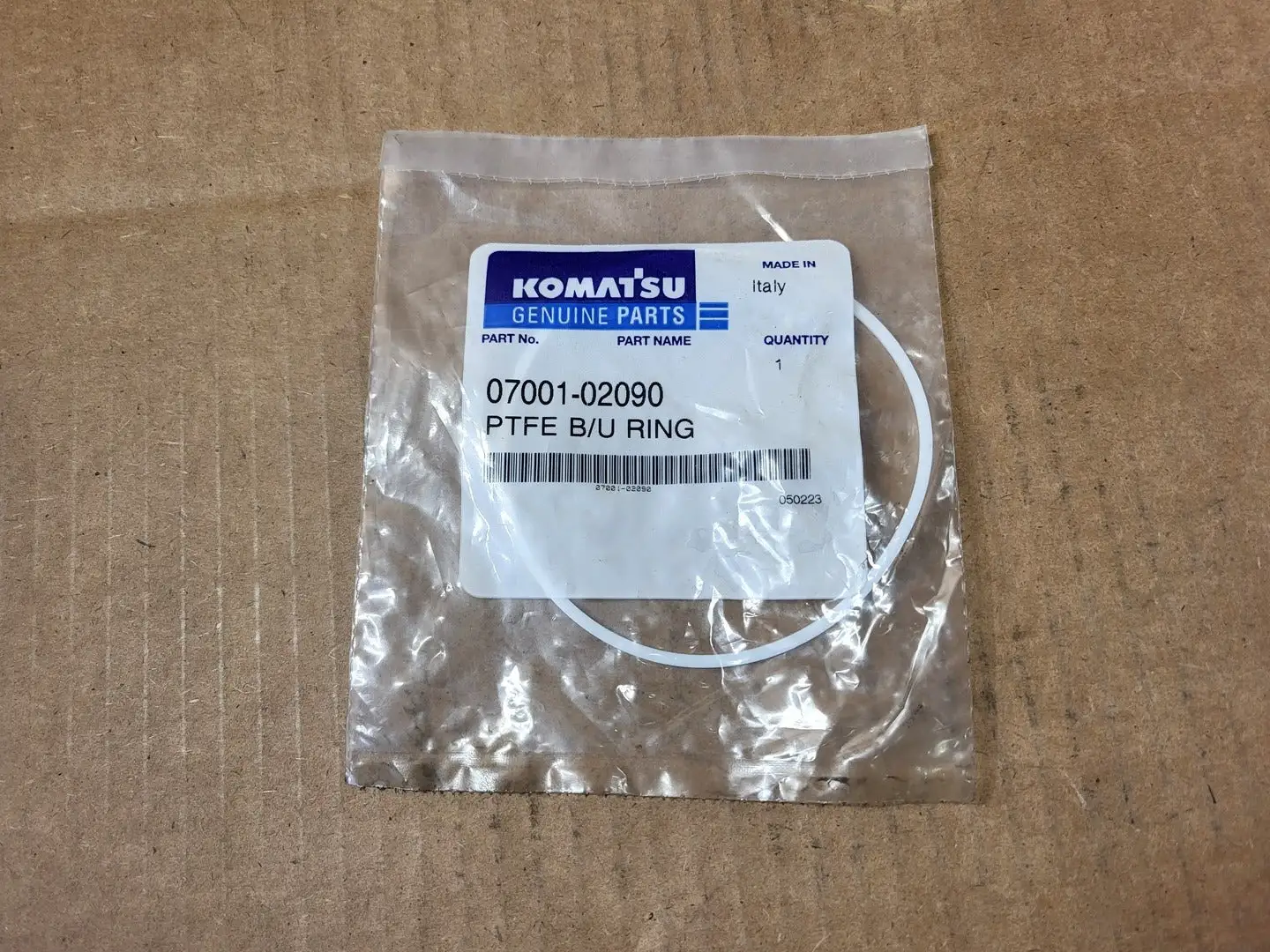NEW KOMATSU 07001-02090