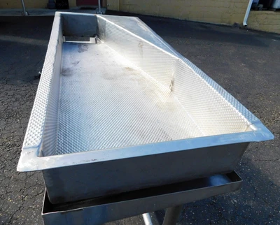 USED AJAX LO VEYOR VIBRATORY PAN