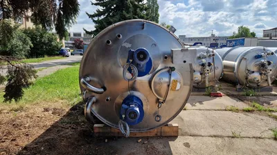 Hoeksma & Velt 6,000 Litre Stainless Steel Tanks | Perry Equipment (3)
