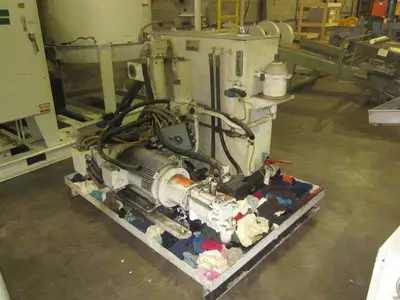 LYLE 150FH Thermoformer Web Fed Type | Perry Equipment (26)