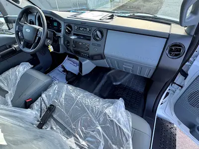 Used 2025 FORD F-750 Cab Chassis trucks Florida US | Truck and Van Outlet #1509240