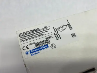 USED TELEMECANIQUE LATCHING EMERGENCY STOP TRIP WIRE SWITCH