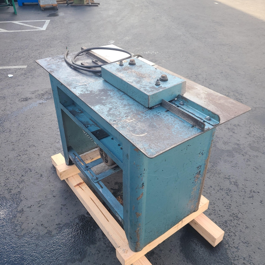 U14560 Used Lockformer 20 gauge super speed pittsburgh with drive cleat rolls