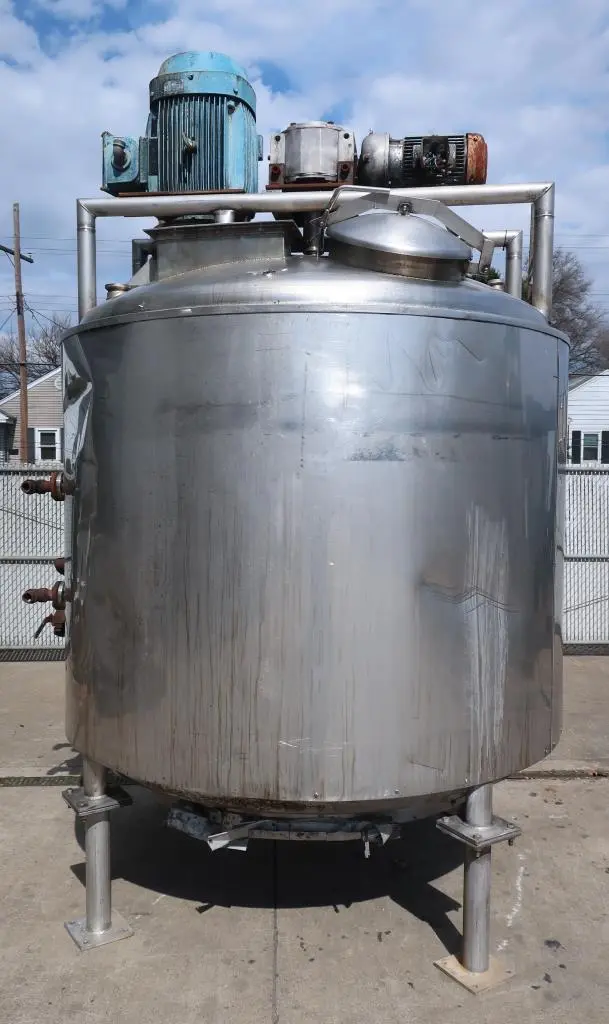 SPC8466  Kettle 1,400 gallon Vendome processor kettle, agitator side scrape & homogenizing, 100 psi jacket rating, Stainless Steel