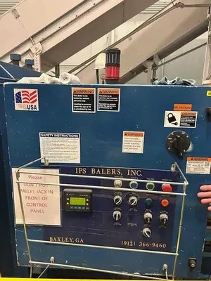 USED IPS WIDE MOUTH HORIZONTAL AUTOTIE BALER WITH SHEAR BLADE 30HP 8" CYLINDER AT864-30