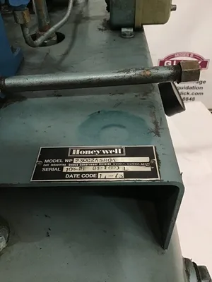 Honeywell 230C2A5B0A Industrial Air Compressor w/GE Motors 3/4HP 3PH