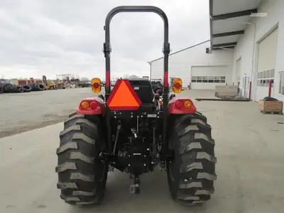 New | in-Stock 2026 CASE IH FARMALL 45C Sub-Compact & Compact Tractors Pennsylvania US | Zimmerman Farm Service #1410471