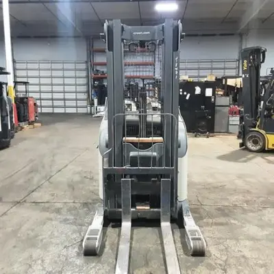 USED 2019 CROWN RR5725-45