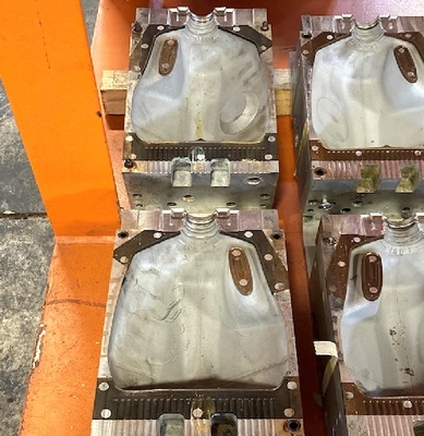 128 oz Uniloy Bottle mold