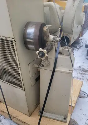 USED 1980 SETCO SPL W/BACK STANDS