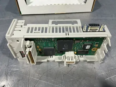 Used SCHNEIDER ELECTRIC 172PNN21022 PLC Expansion Units Ohio US | HGR 24 #1550080