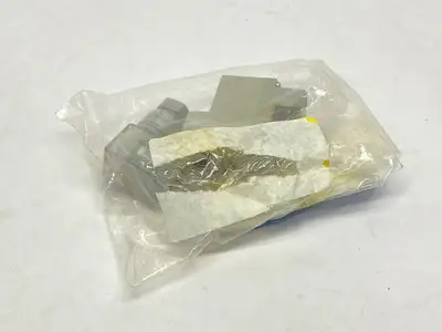 SY115-5DZ-Q | SMC  Pneumatic Solenoid Valve - New