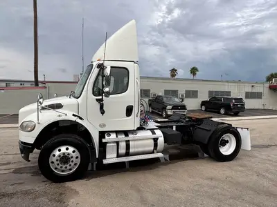 Used 2019 FREIGHTLINER M2 Carhaulers Florida US | Truck and Van Outlet #1509219