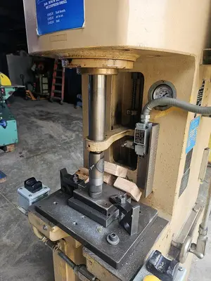 Used 1968 DENISON MULTIPRESS R065MC202D266C218A12A201S220 C-Frame Presses Wisconsin US | Lemke Machinery Sales #1355402