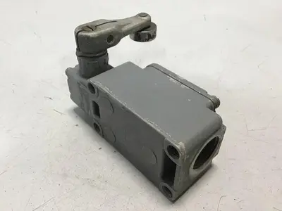 USED OMRON WLCA2-2