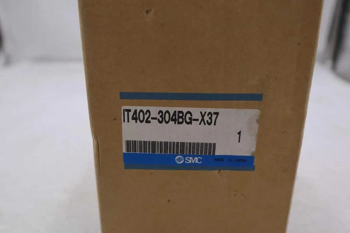 SMC IT402-304BG-X37 E/P Regulator NEW UNIT STOCK K-2544
