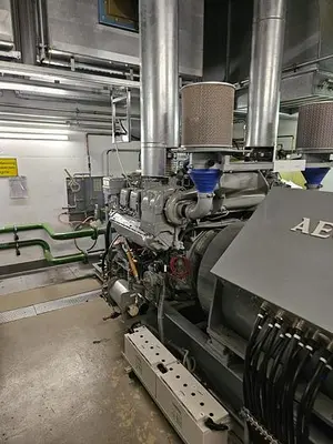 USED 1991 HEINKEL AGGREGATEBAU HE500/396; 500 KW; 400 V; 722 A; 1500 RPM