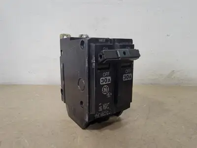 Used GE THQB2130 Switchgears British Columbia CA | Lenmark #238721