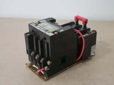 USED SQUARE D 8536SCG3V02S