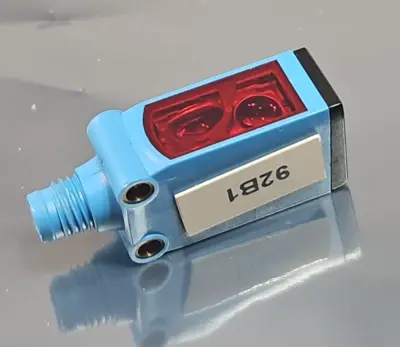 Sick WTB4S-3P2231 Photoelectric Proximity Sensor Loc5E3/4