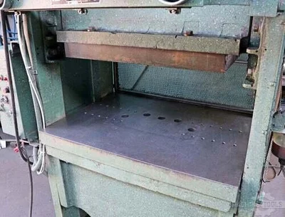 USED 1979 ROUSSELLE 8SS40