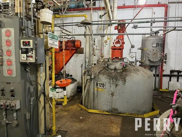 _UNKNOWN_ _UNKNOWN_ Tank S/S -2000 To 3999 Gal. (H=height, L=length) | Perry Equipment