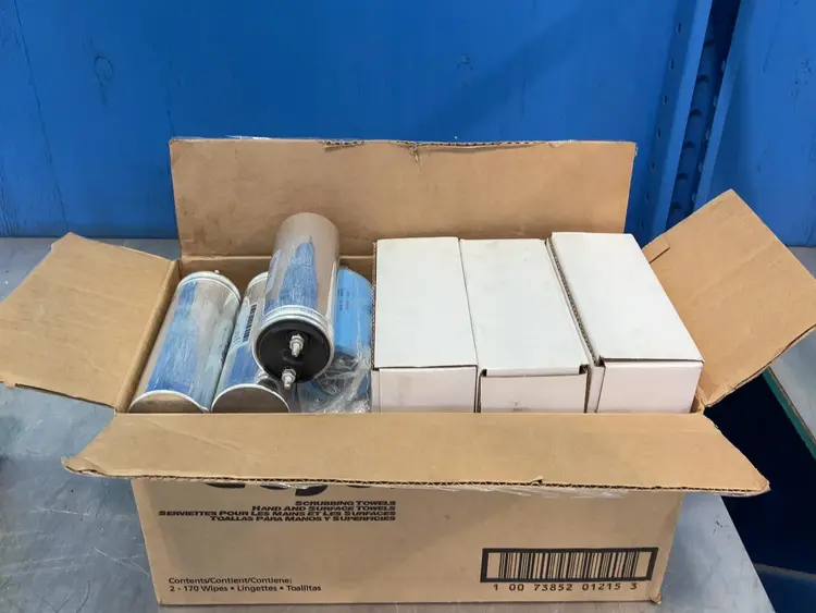 Used EPCOS, CORNELL DUBILIER _UNKNOWN_ Capacitors Ohio US | HGR 24 #1150437