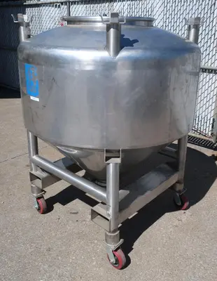 SPC9002  Tank 200 gallon vertical tank, Stainless Steel, conical on casters