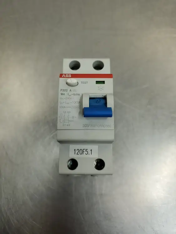 Used ABB 2CSF202101R0160 Circuit Breaker, 16A, 230VAC. Circuit Breakers | Palmetto Automation #1150600