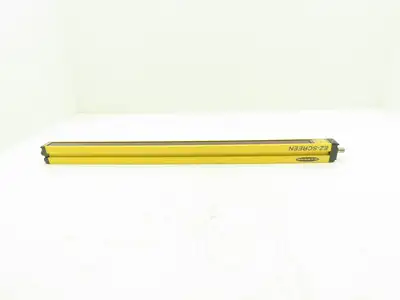Banner SLSCE30-600Q8 EZ-Screen Safety Light Curtain Emitter 600mm 24VDC