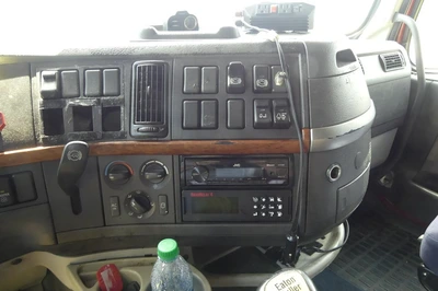 Used 2006 VOLVO VNL 64T Conventional trucks Florida US | Proxy Equipment #1384860