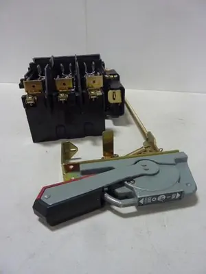 USED ALLEN BRADLEY 1494V-DS30 SER A