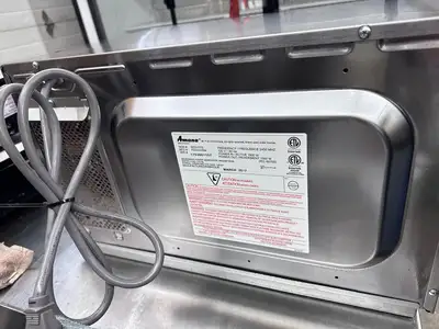 Amana RCS10TS 1000w Commercial Microwave w/ Touch Pad, 120v Refurbished