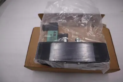NEW ASCO SOLENOID SPRING VALVE 54301047-120/60 5/2 5 WAY 2 POSITION STK G196