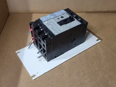 USED SIEMENS ED63A010