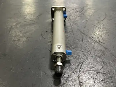USED SMC CDG1GN20-100