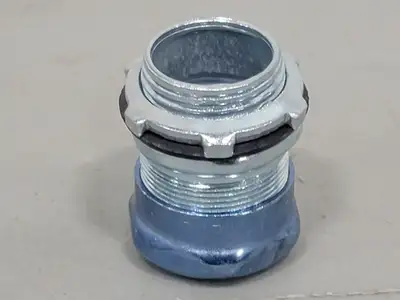 1" EMT Raintight Compression Connector (Box of 25)
