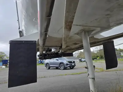 USED 1985 RELIANCE 28FT