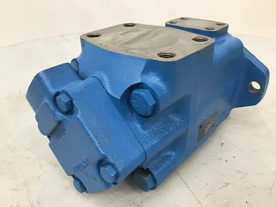 USED VICKERS 3520V25E5
