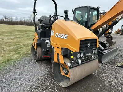 USED 2020 Case DV26E