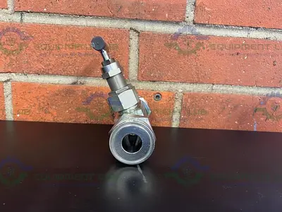 USED SWAGELOK SS-12NBF12 NEEDLE VALVE 6000 PSI W/ 1" SANITARY FITTING