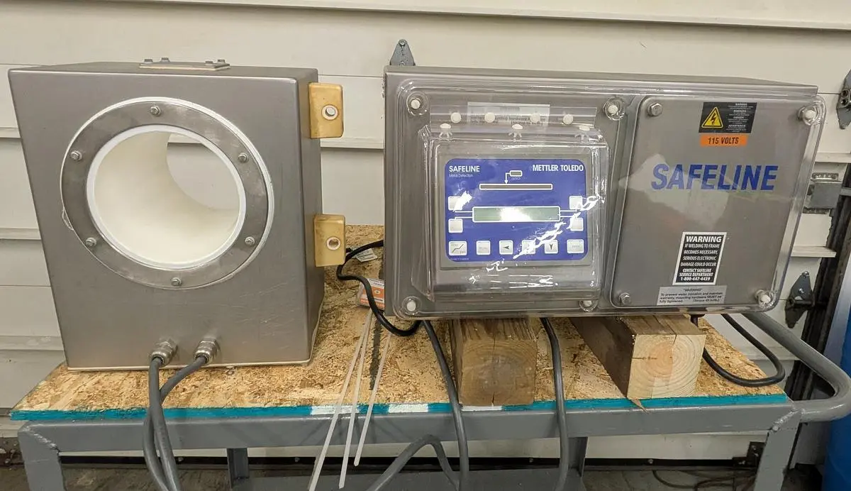 USED METTLER TOLEDO ZPMFZ/150/SS/CERT/300/300/HD/V3/1M/OPT1