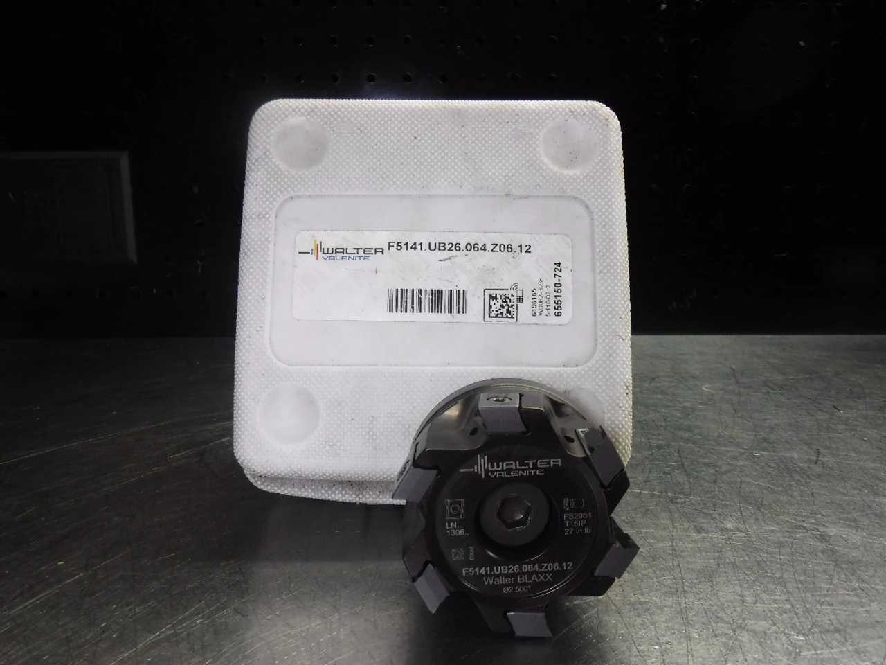 Walter 2.5" Indexable Facemill F5141.UB26.064.Z06.12 and 10 Inserts (LOC1784)