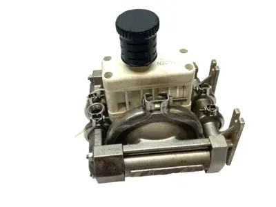 Used Wilden Diaphragm Pump 1/2" NPT AODD 14.4 GPM Diaphragm Pumps Michigan US | Maverick Industrial Sales #1395274