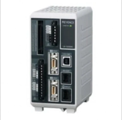 Keyence LK-G3001P Laser Displacement Sensors, Separate Controller, PNP Output [New]