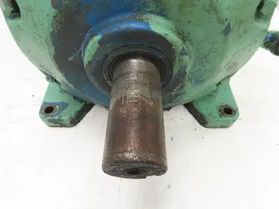 Reliance Reeves 232 MotoDrive Variable Speed 31:1 Gear Drive 3Hp 17-84 RPM 460V
