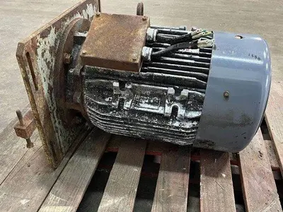 USED TM MOTORI LS180