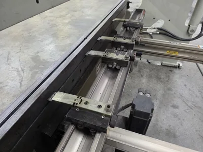 Used 2002 ACCURPRESS 710010 Press Brakes Georgia US | The Equipment Hub #1512630