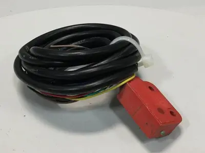 USED IDEM SAFETY SWITCHES 114105