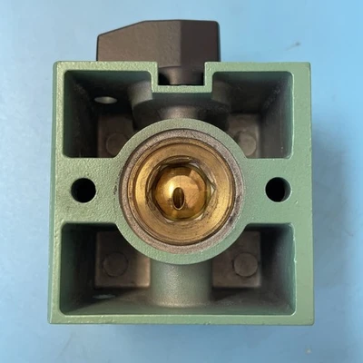 NEW Numatics VK30-04